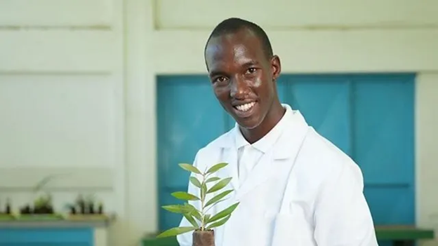 Joseph Nguthiru — Kenyan Engineer Turning Water Hyacinth Into Sustainable Solutions